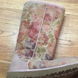 Ugg floral tall